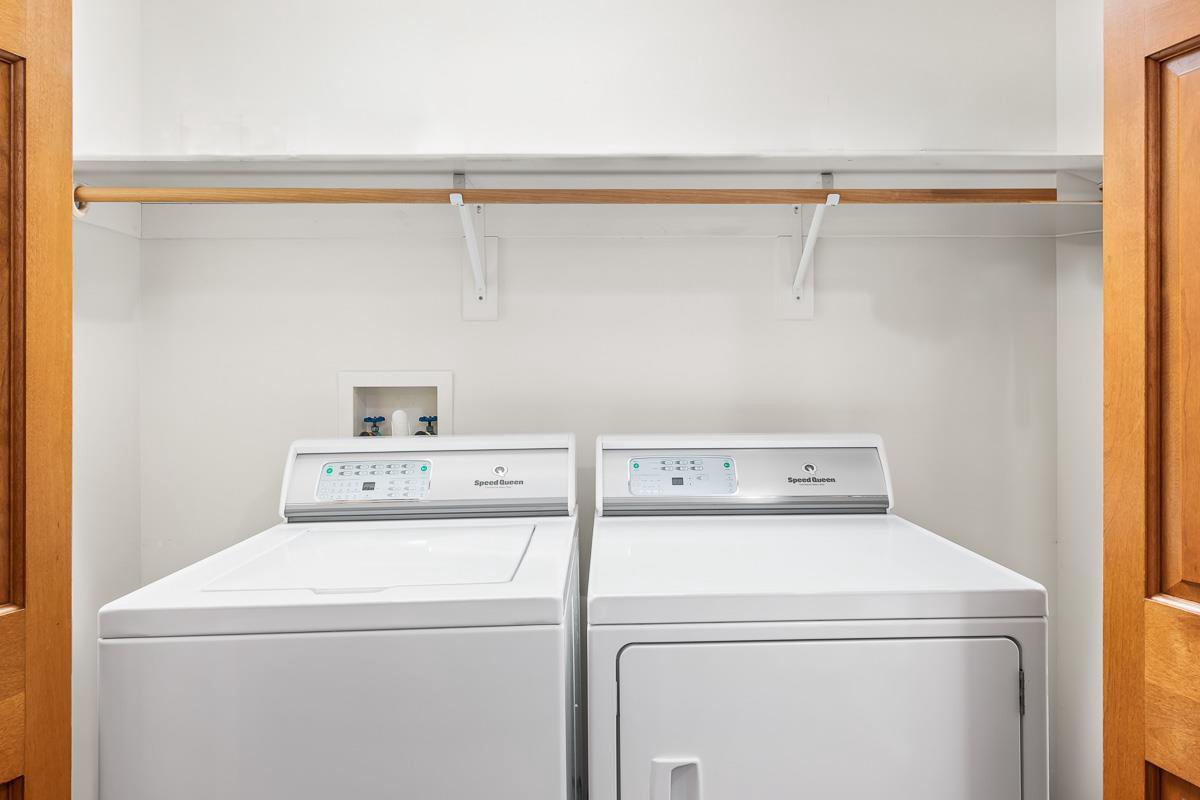 W2035 Taylor Lee Lane