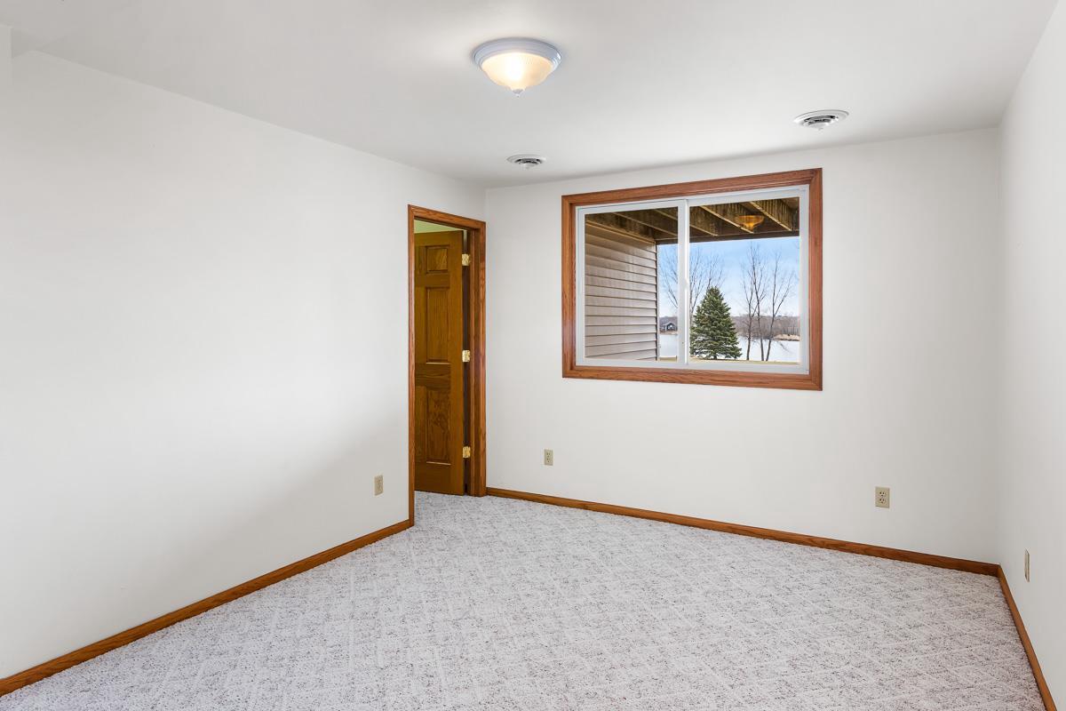 W2035 Taylor Lee Lane