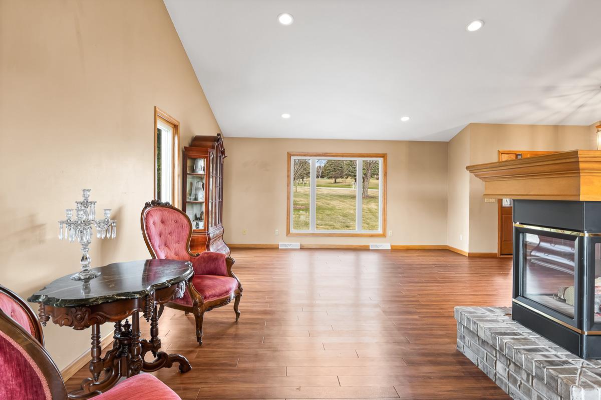 W2035 Taylor Lee Lane