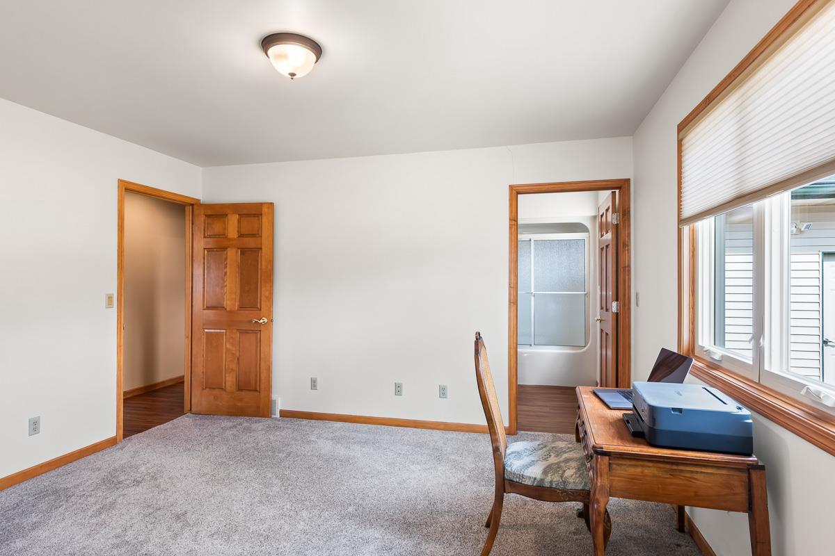 W2035 Taylor Lee Lane