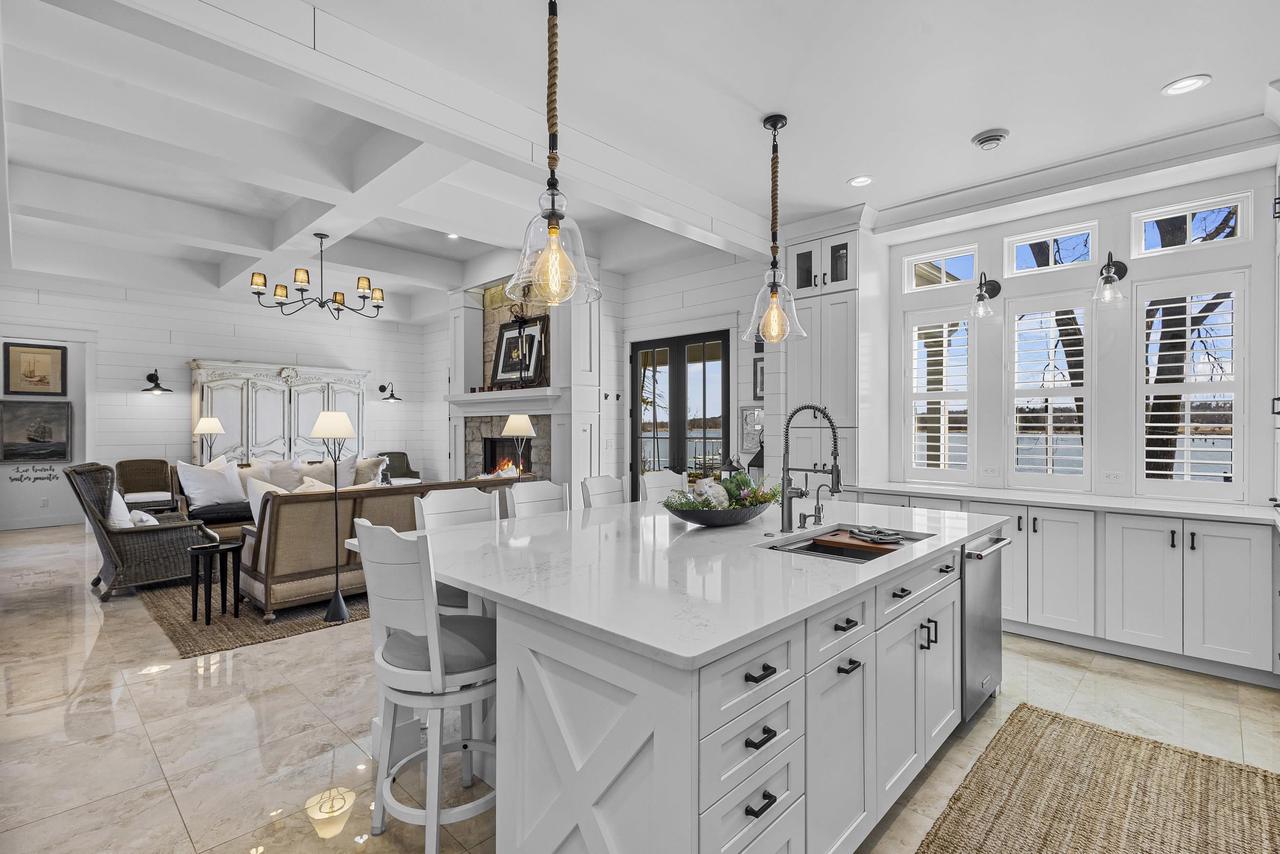 W775 Silver Creek Rd