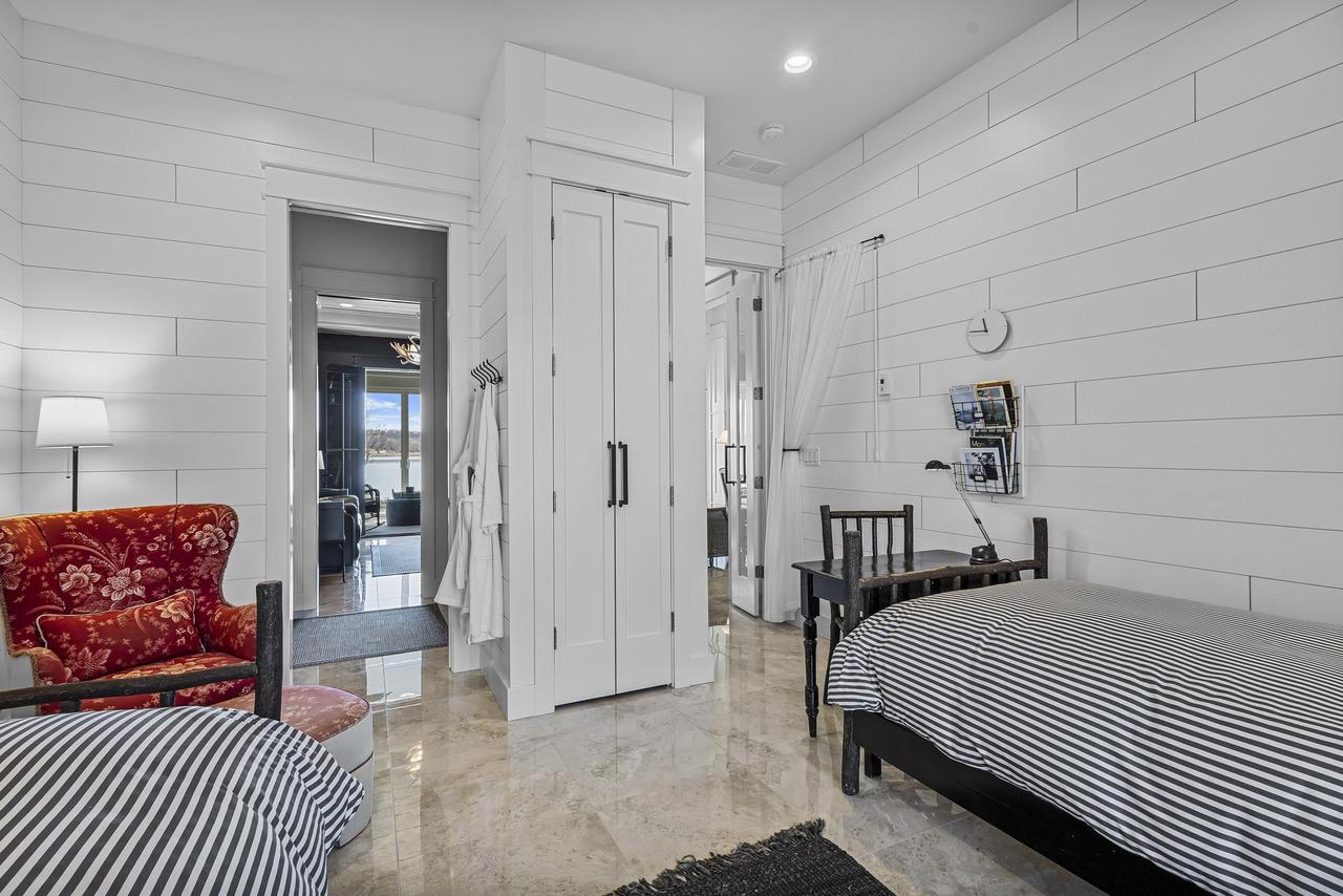 W775 Silver Creek Rd