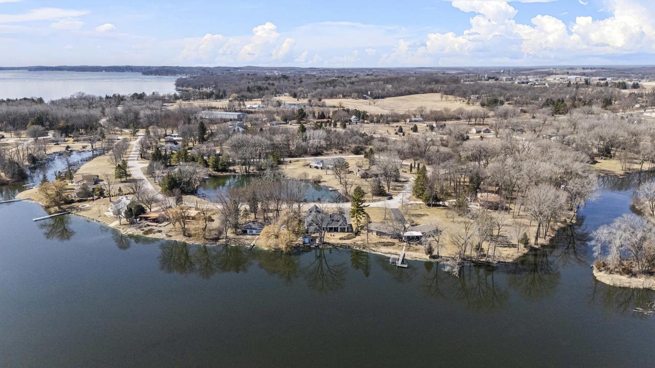 W775 Silver Creek Rd