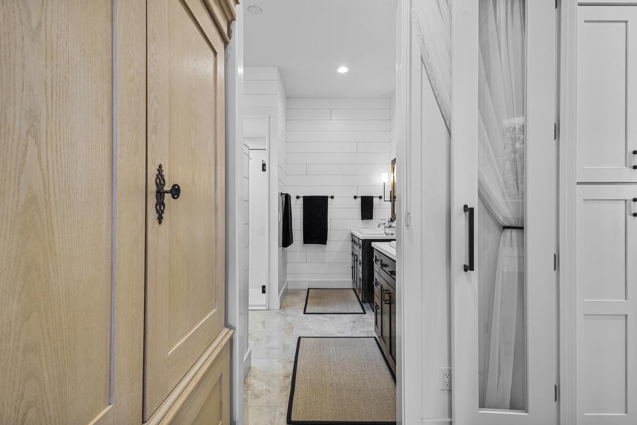 W775 Silver Creek Rd