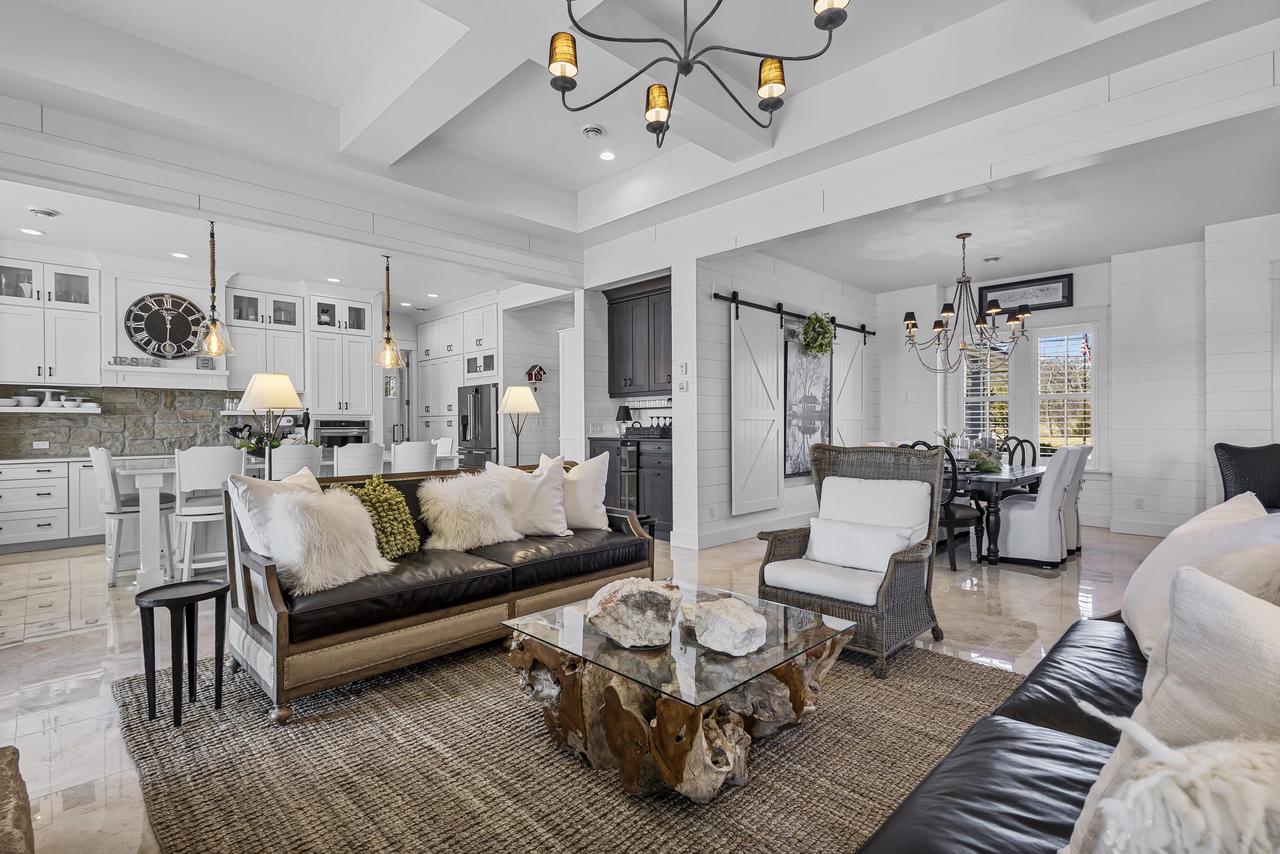 W775 Silver Creek Rd