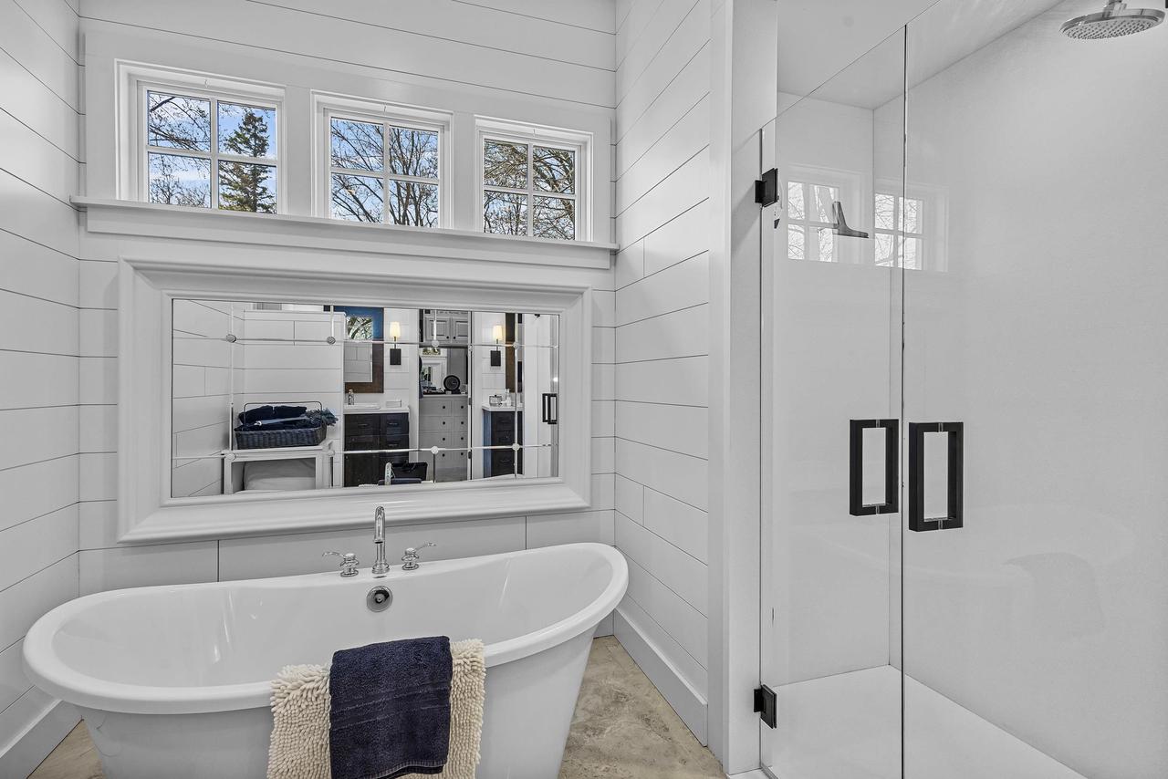 W775 Silver Creek Rd