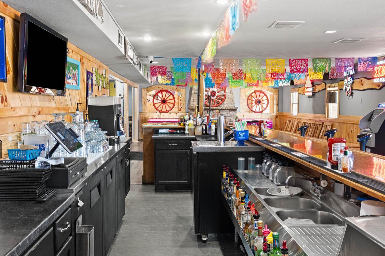 1300 West Fond du lac Street