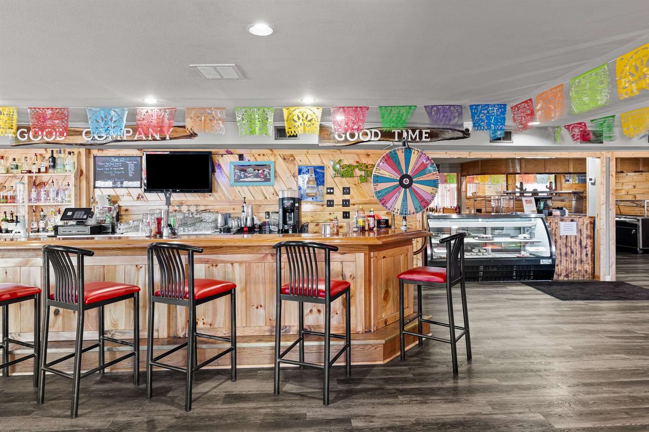 1300 West Fond du lac Street