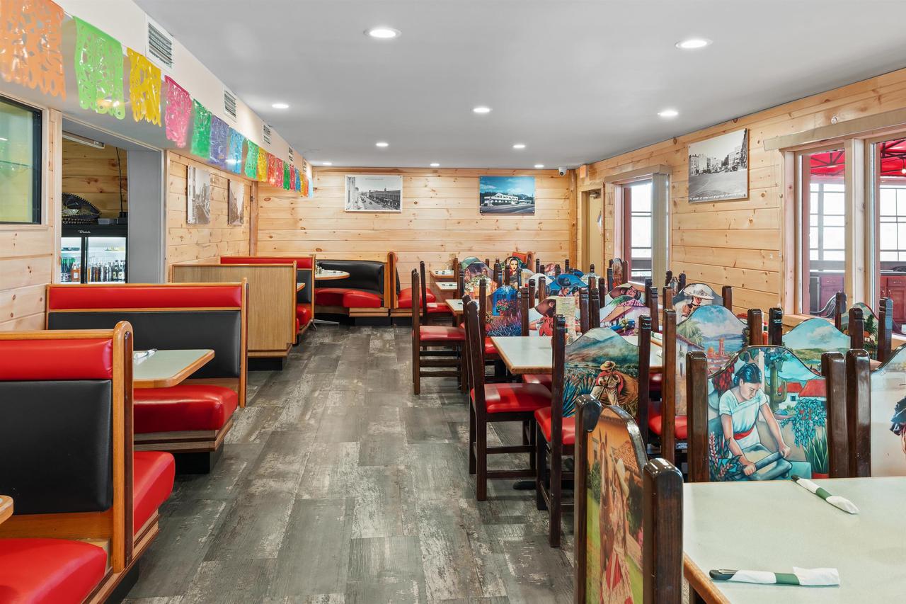 1300 West Fond du lac Street