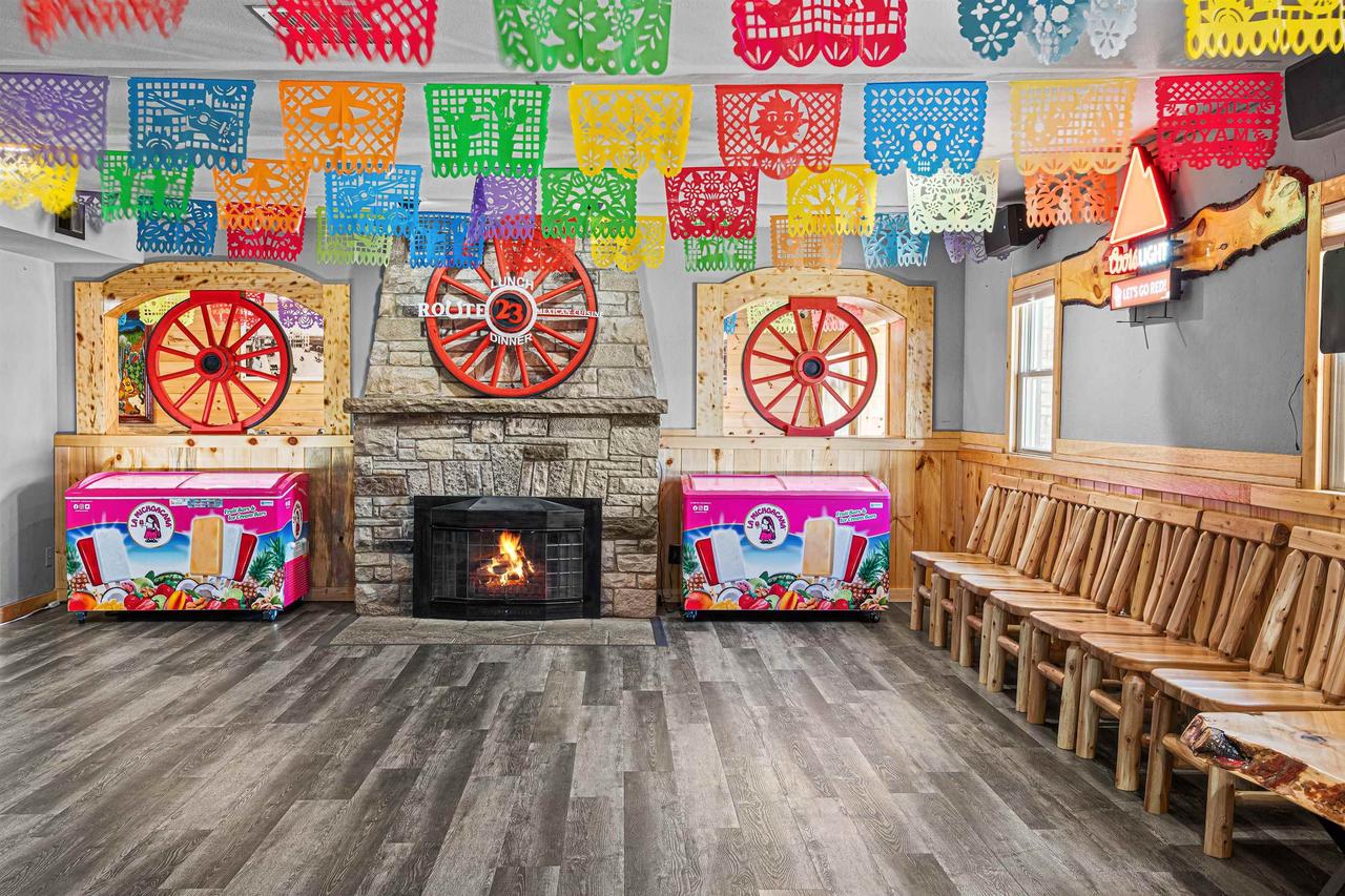 1300 West Fond du lac Street