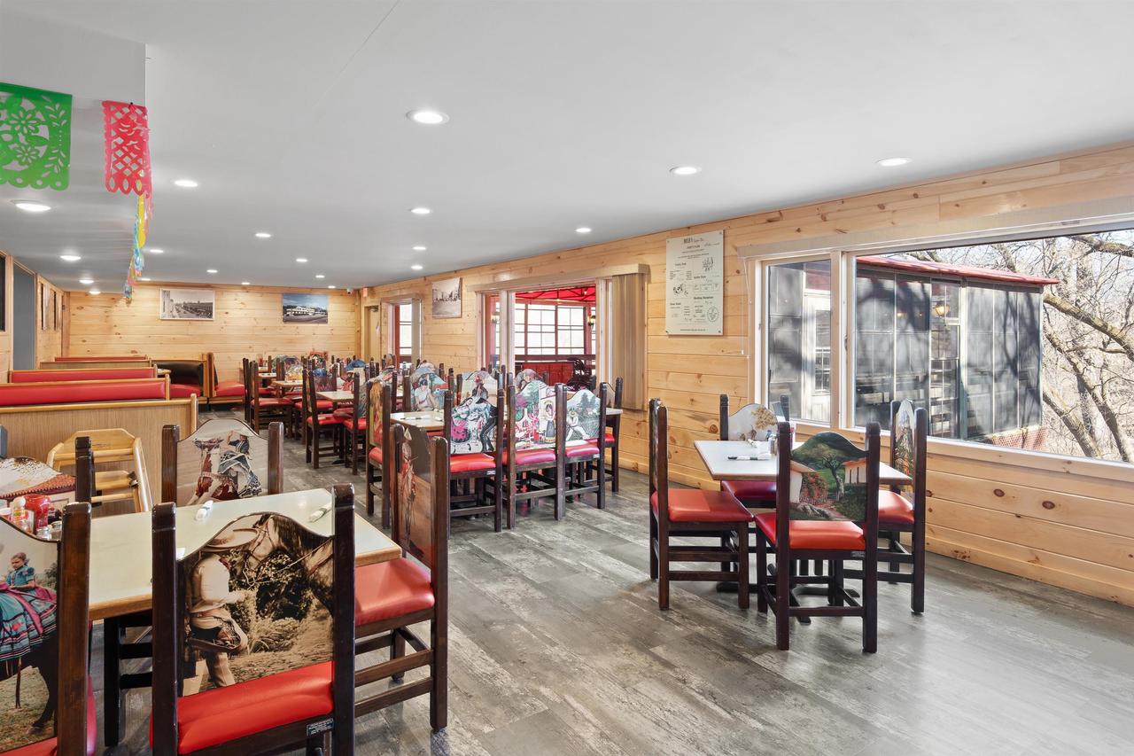 1300 West Fond du lac Street