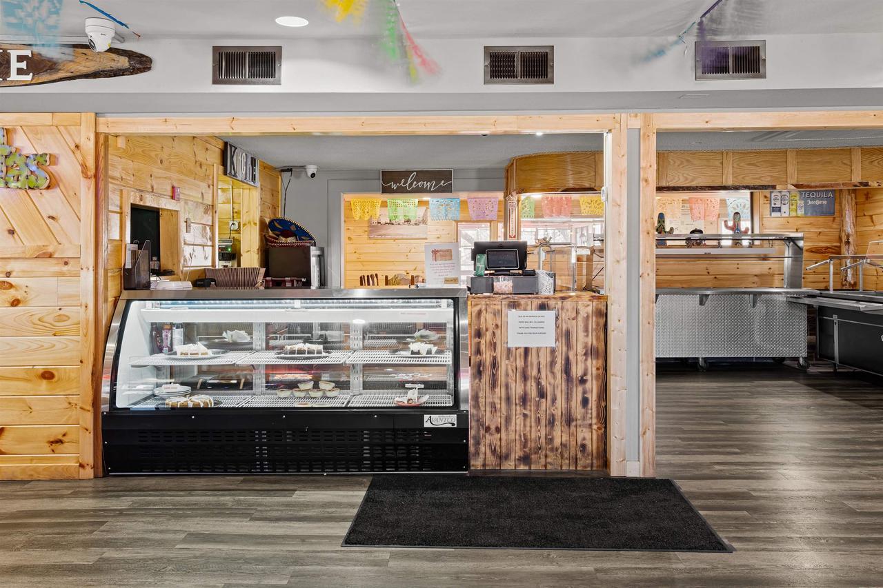 1300 West Fond du lac Street