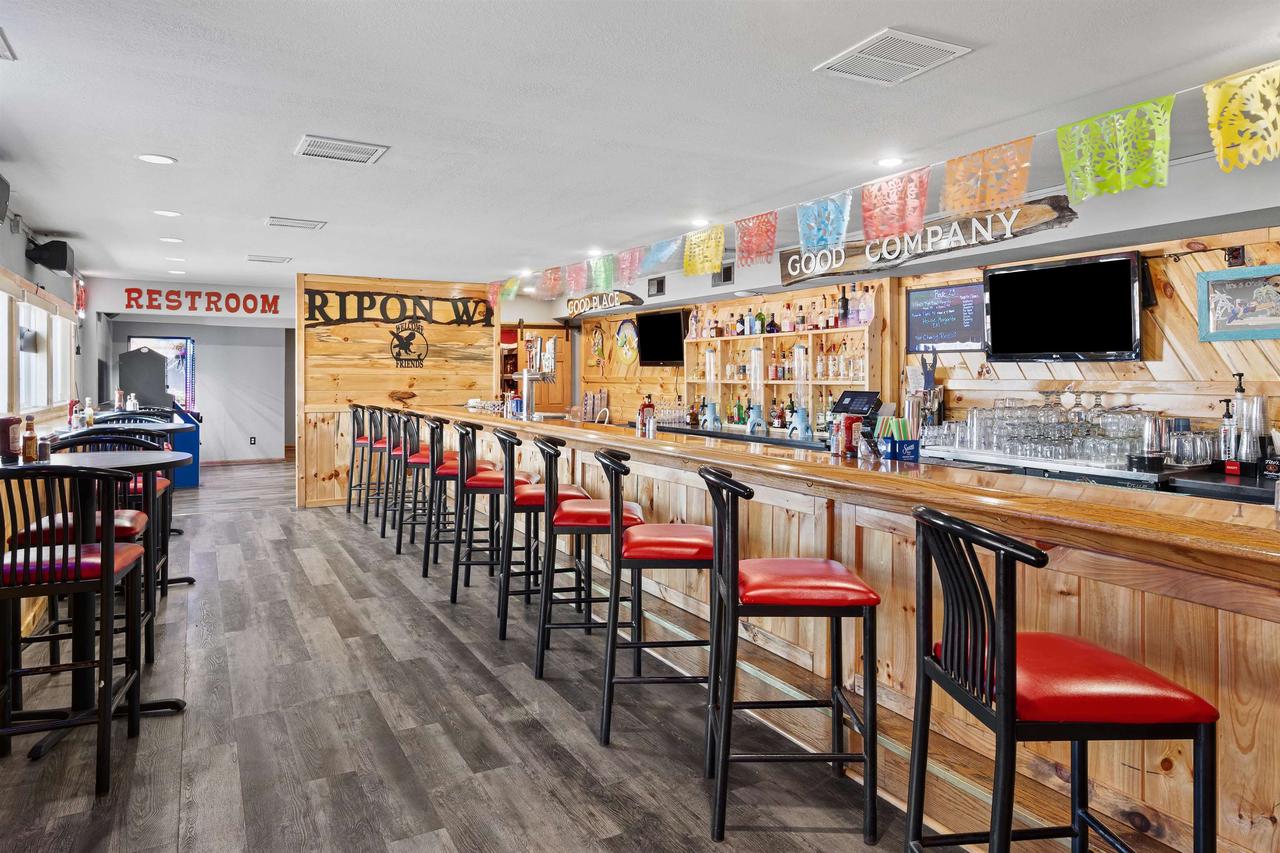 1300 West Fond du lac Street