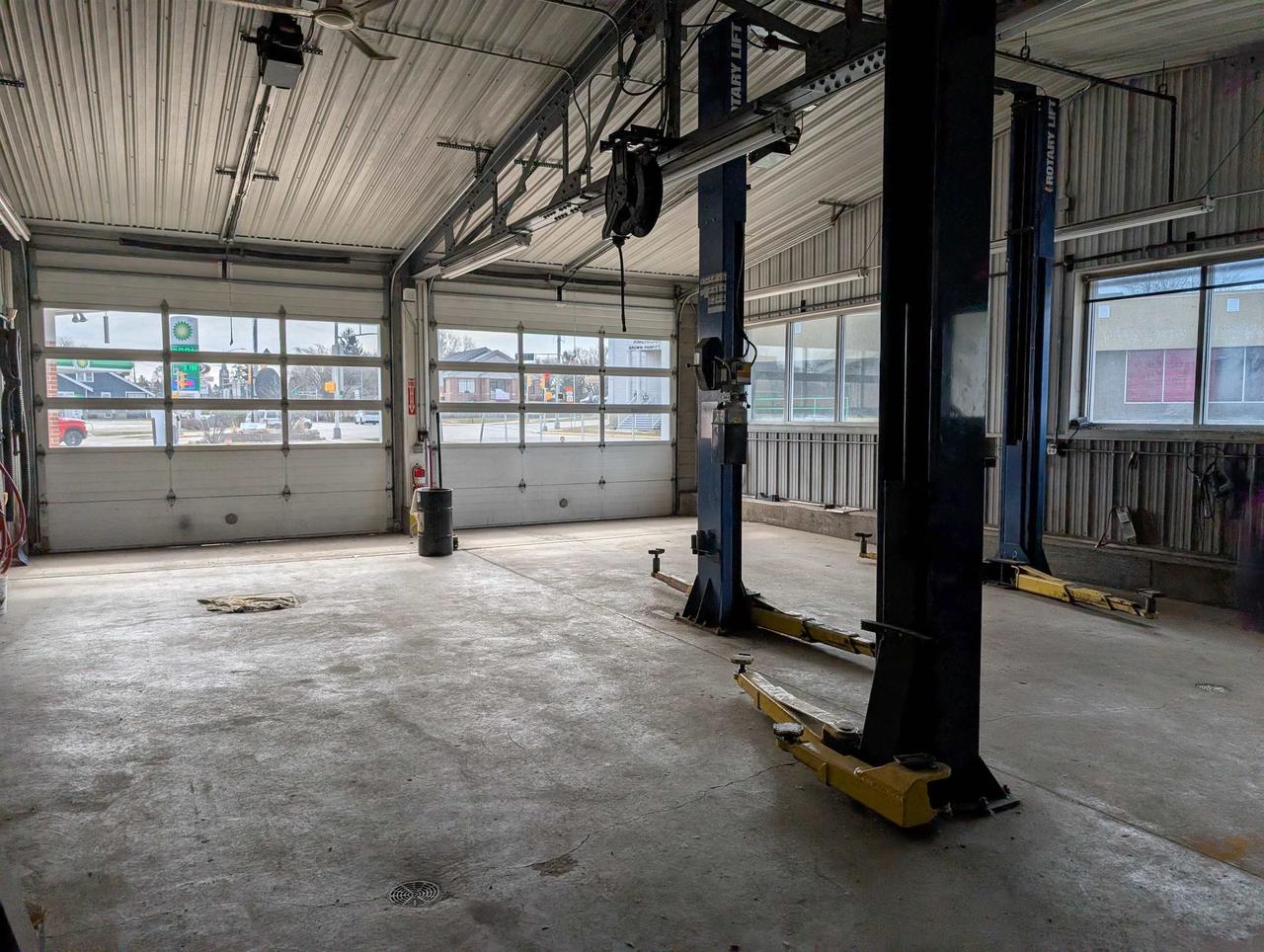 400 Blackburn Street