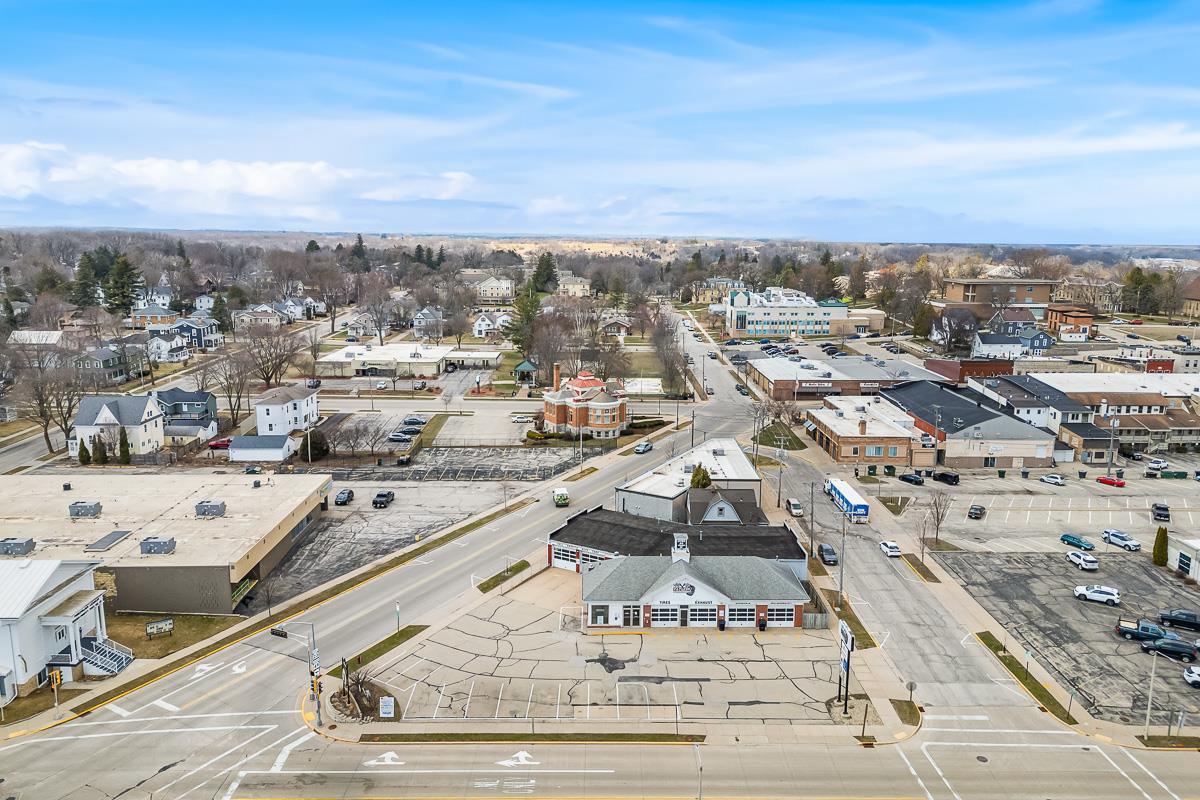 400 Blackburn Street