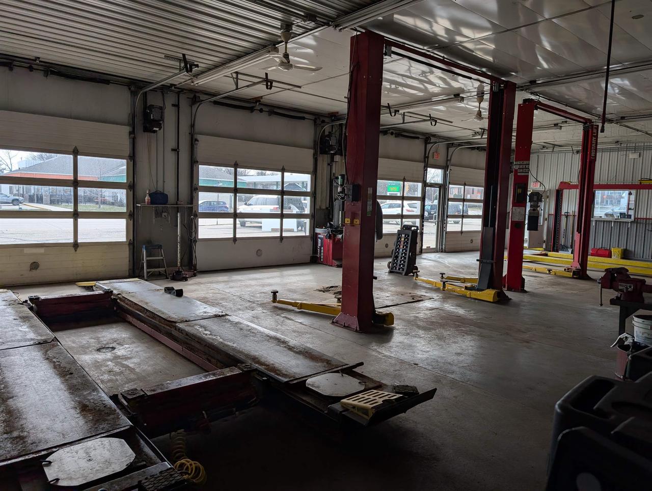 400 Blackburn Street