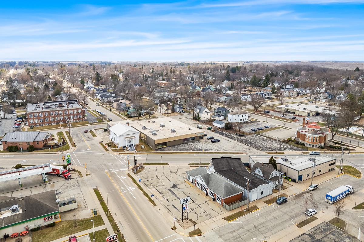 400 Blackburn Street