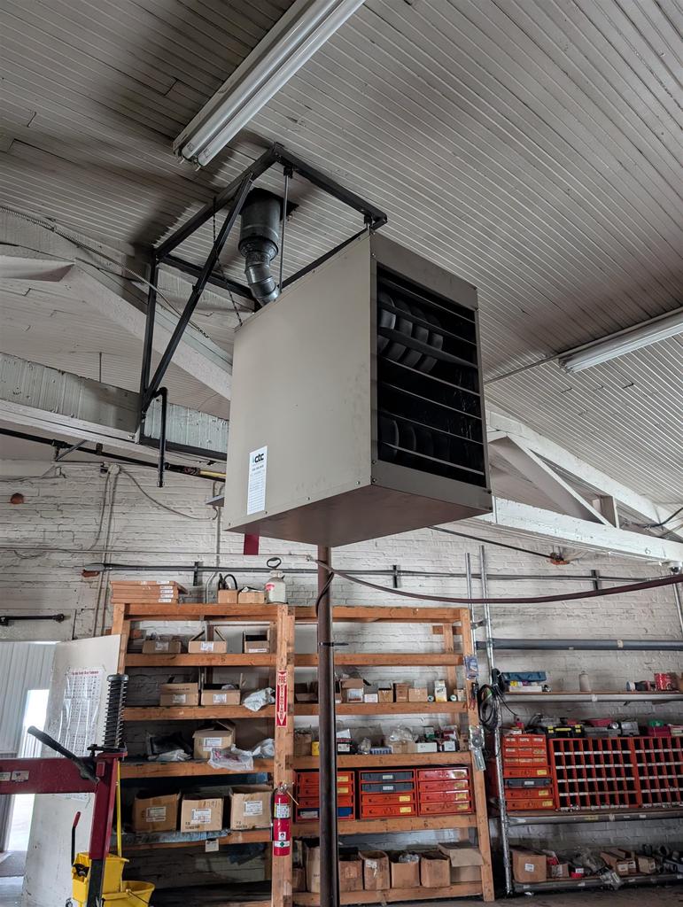 400 Blackburn Street