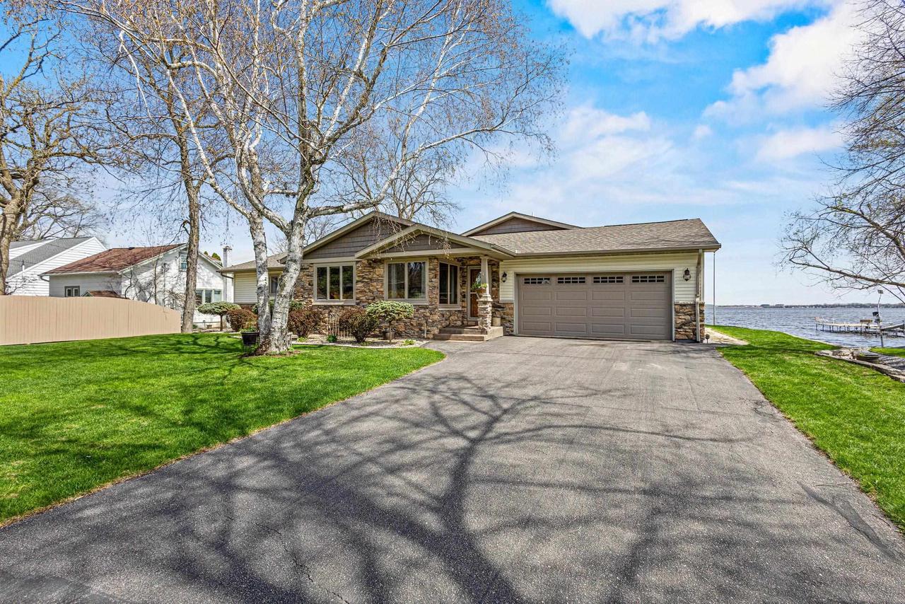 3500 Leonard Point Lane