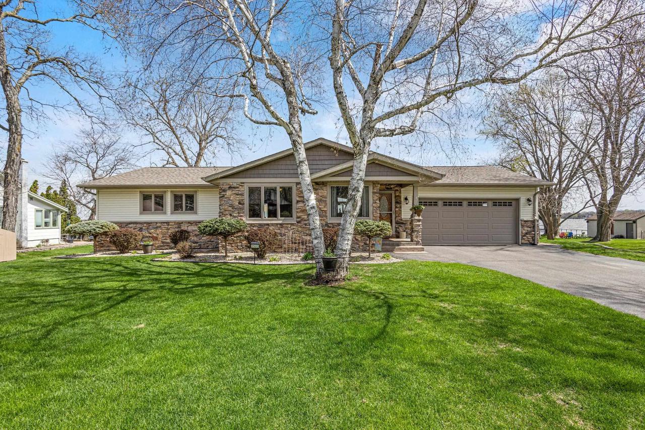 3500 Leonard Point Lane