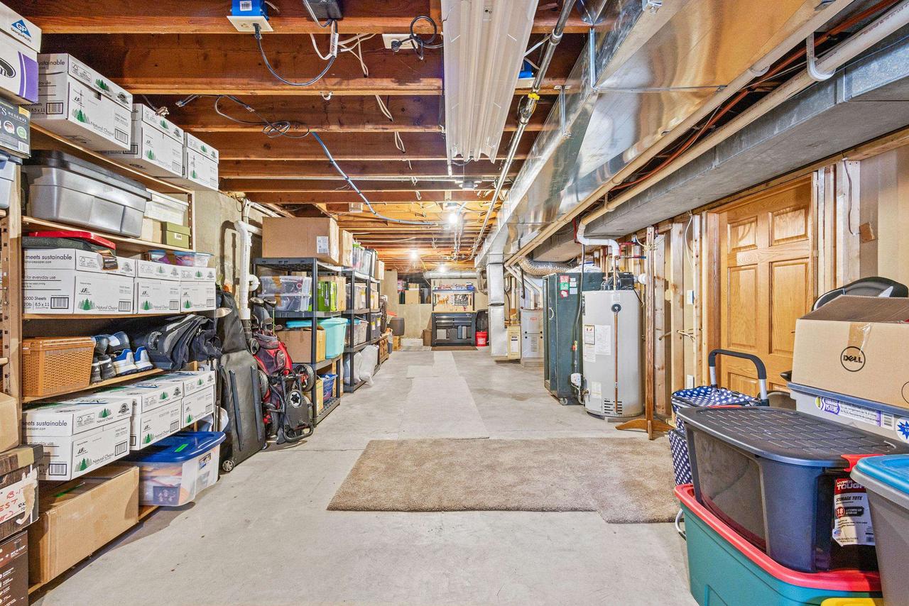 3500 Leonard Point Lane