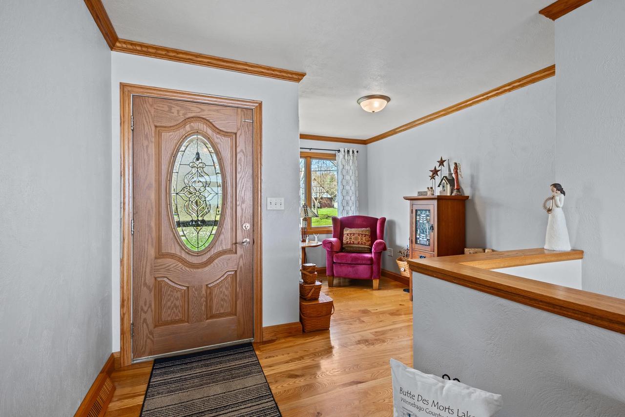 3500 Leonard Point Lane