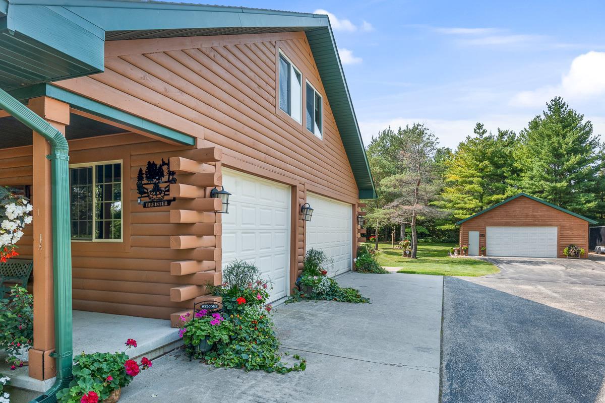 N6192 Prairieview Road