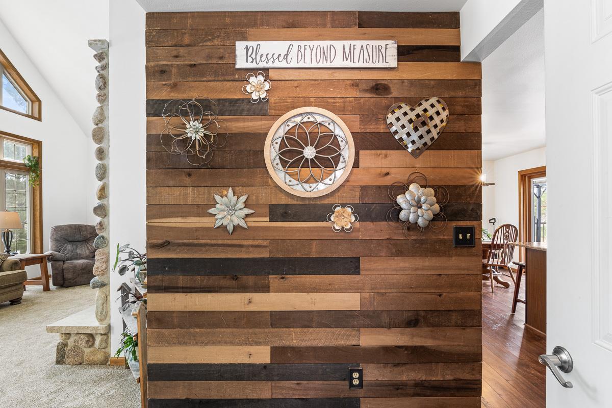 N6192 Prairieview Road