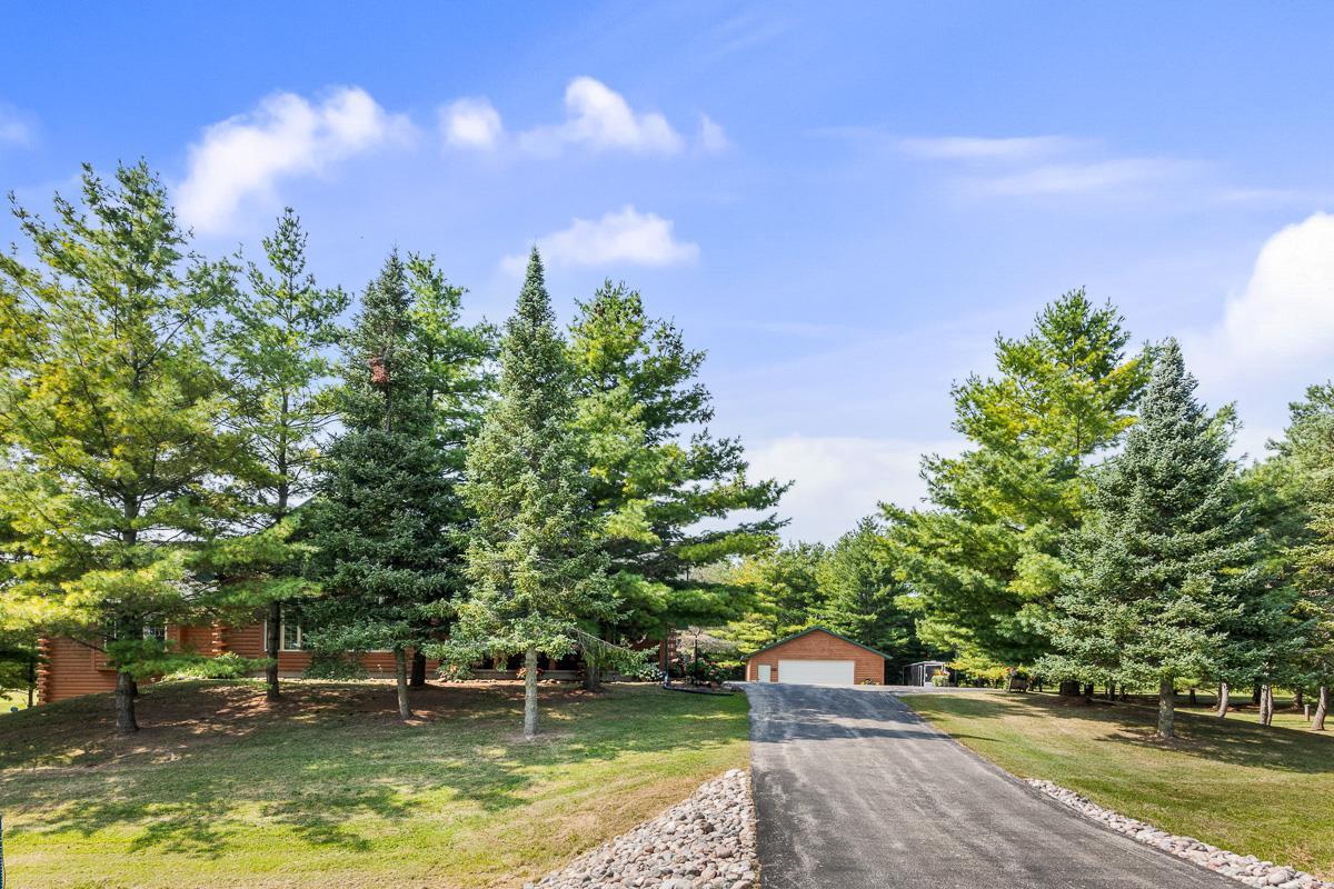 N6192 Prairieview Road