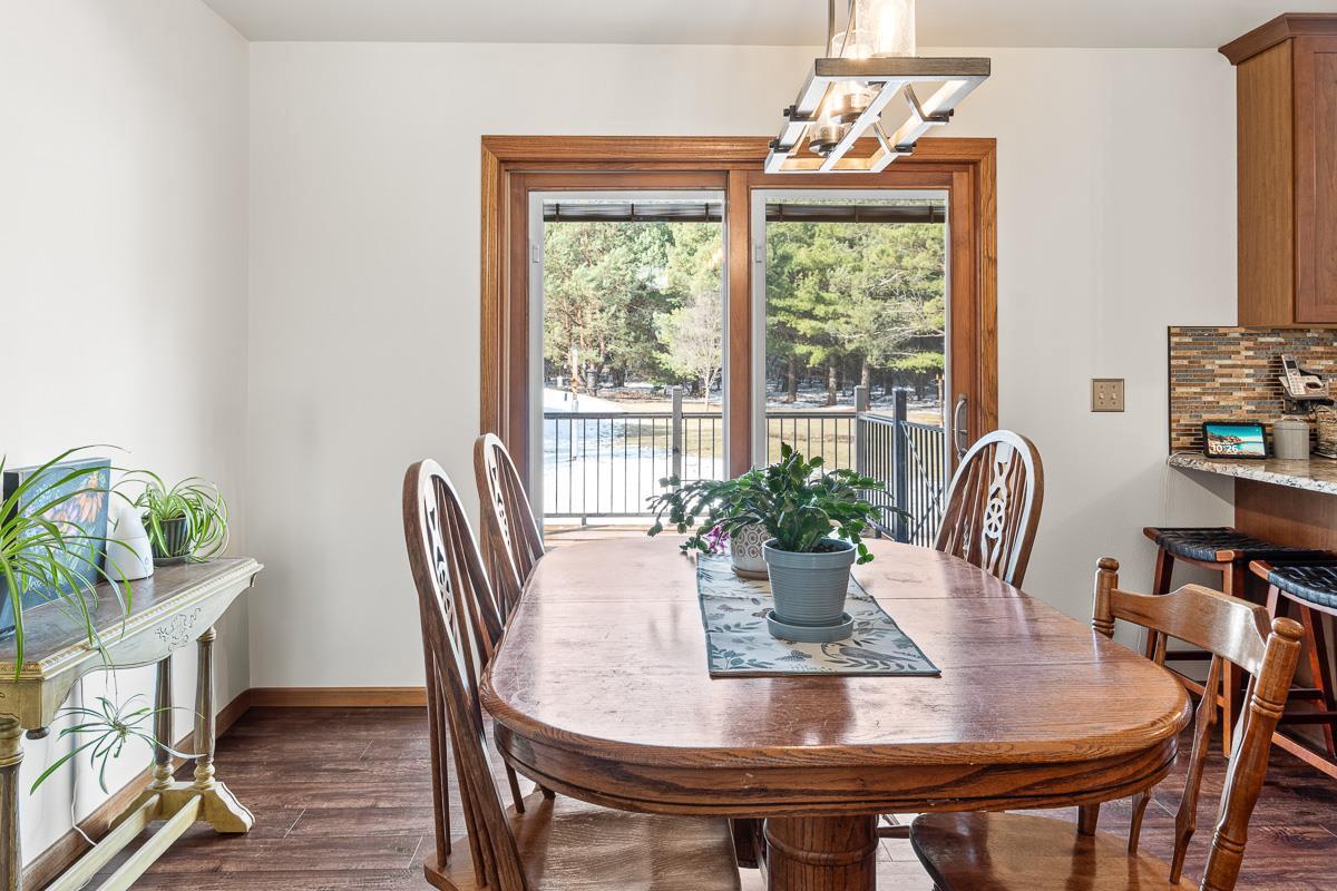 N6192 Prairieview Road