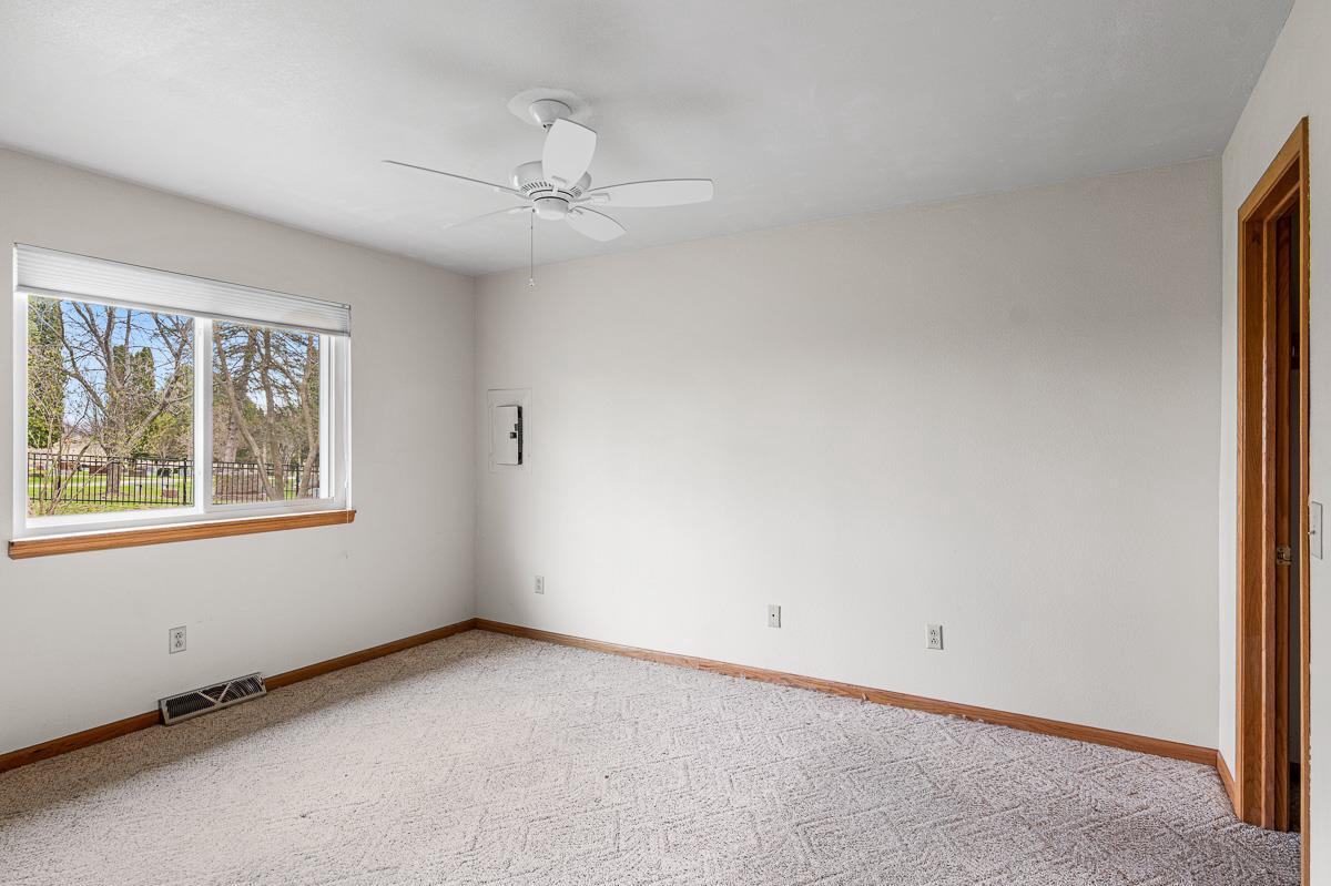 W1708 Watson Court C