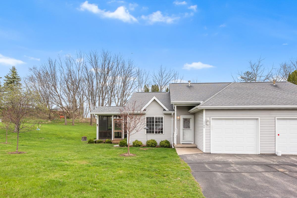 W1708 Watson Court C