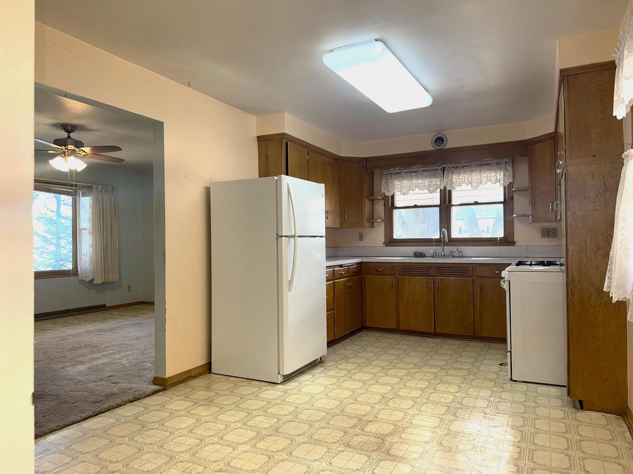 111 West Washington Avenue