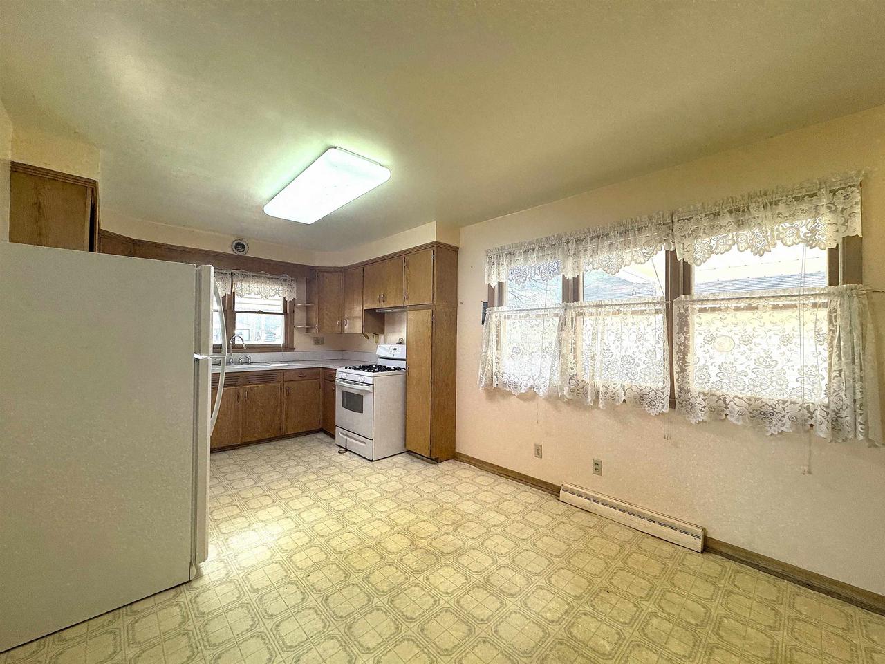 111 West Washington Avenue