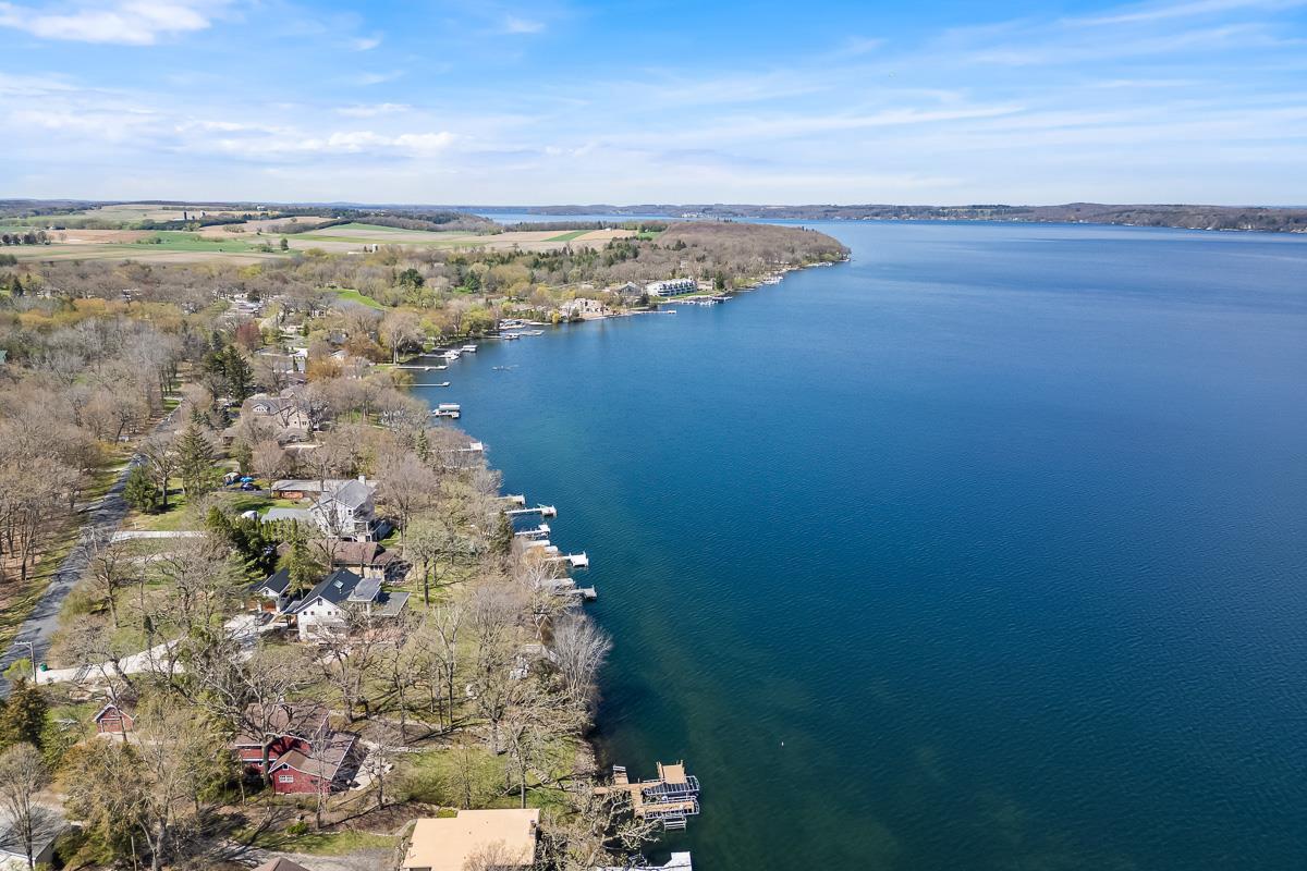 W1206 Spring Grove Road