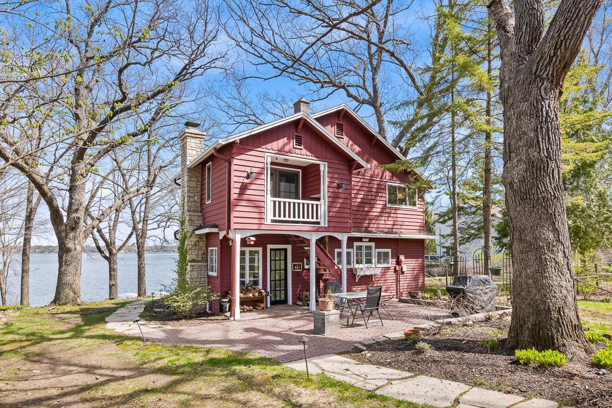 W1206 Spring Grove Road