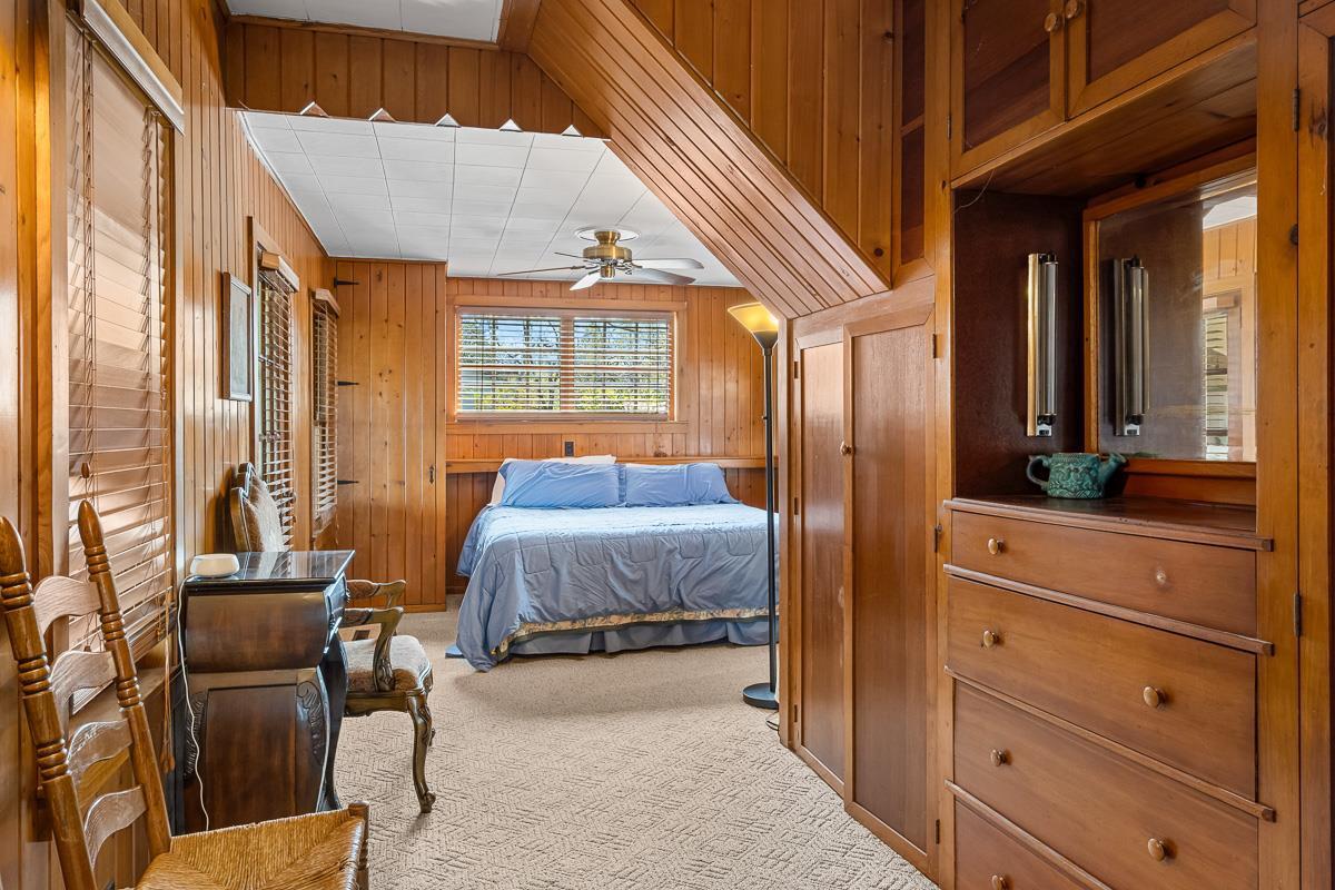 W1206 Spring Grove Road