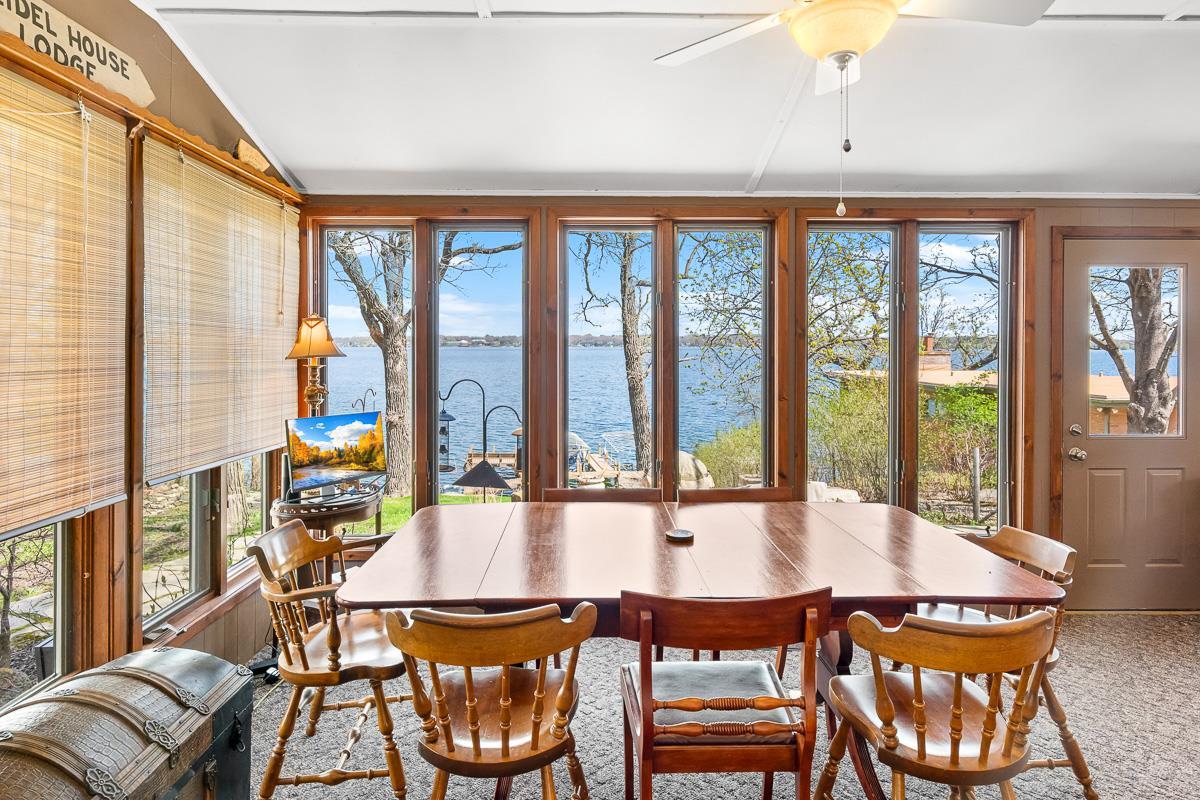 W1206 Spring Grove Road