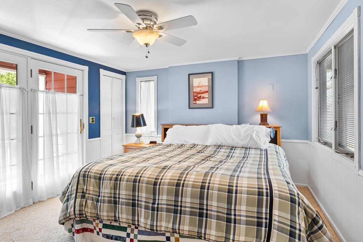 W1206 Spring Grove Road