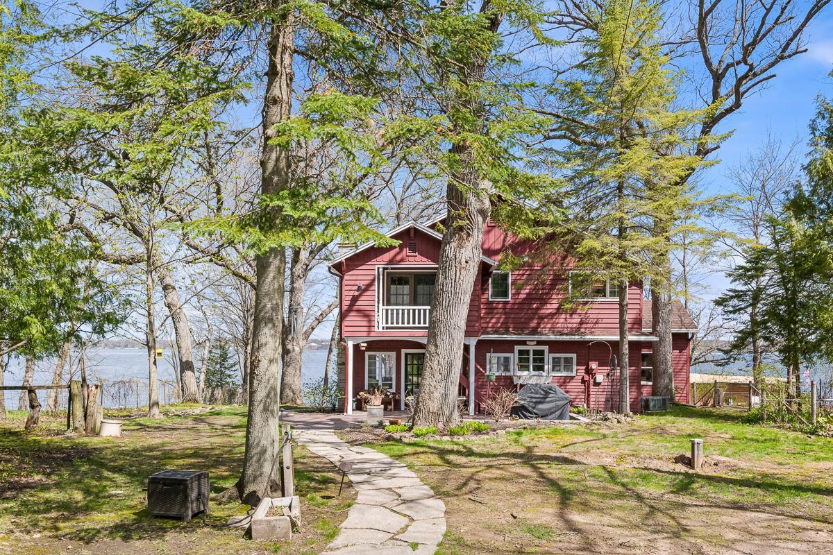 W1206 Spring Grove Road