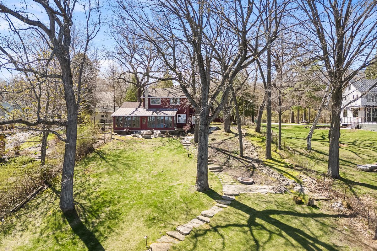 W1206 Spring Grove Road