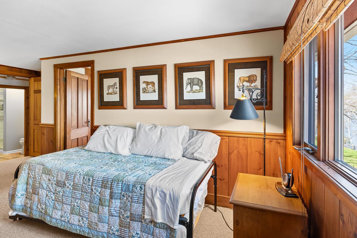 W1206 Spring Grove Road