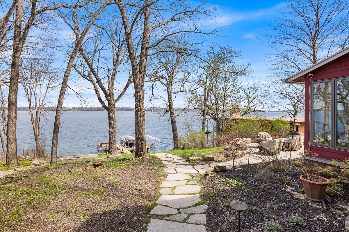 W1206 Spring Grove Road