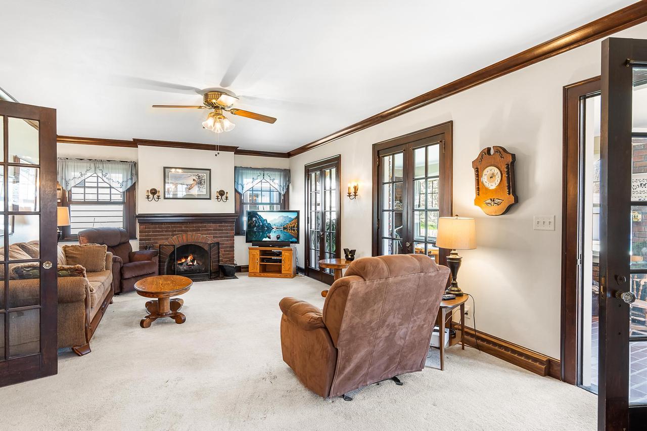 233 North 1st Street