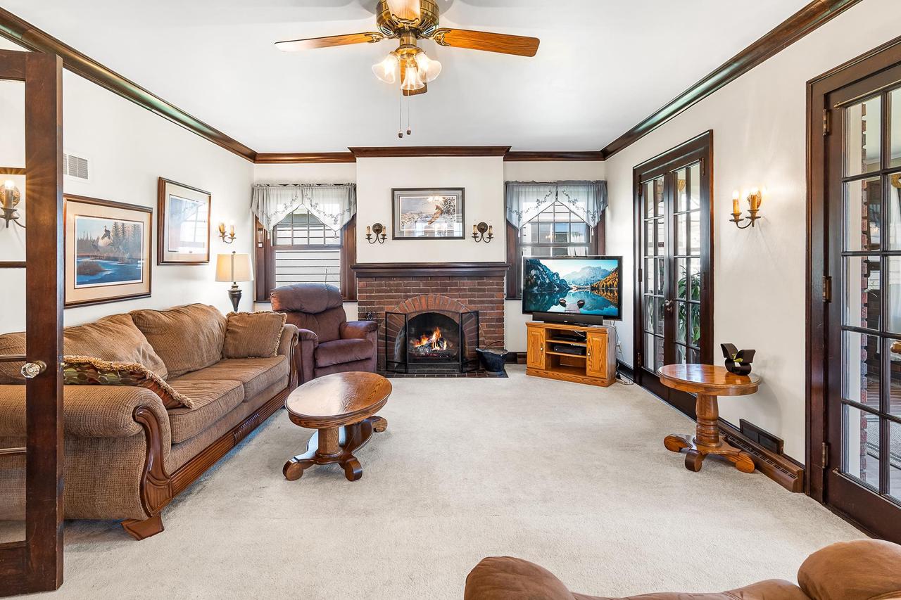 233 North 1st Street