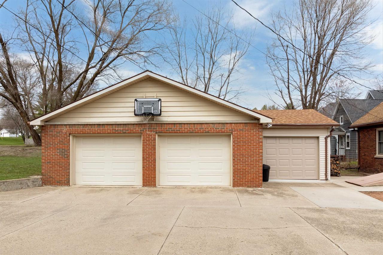 233 North 1st Street