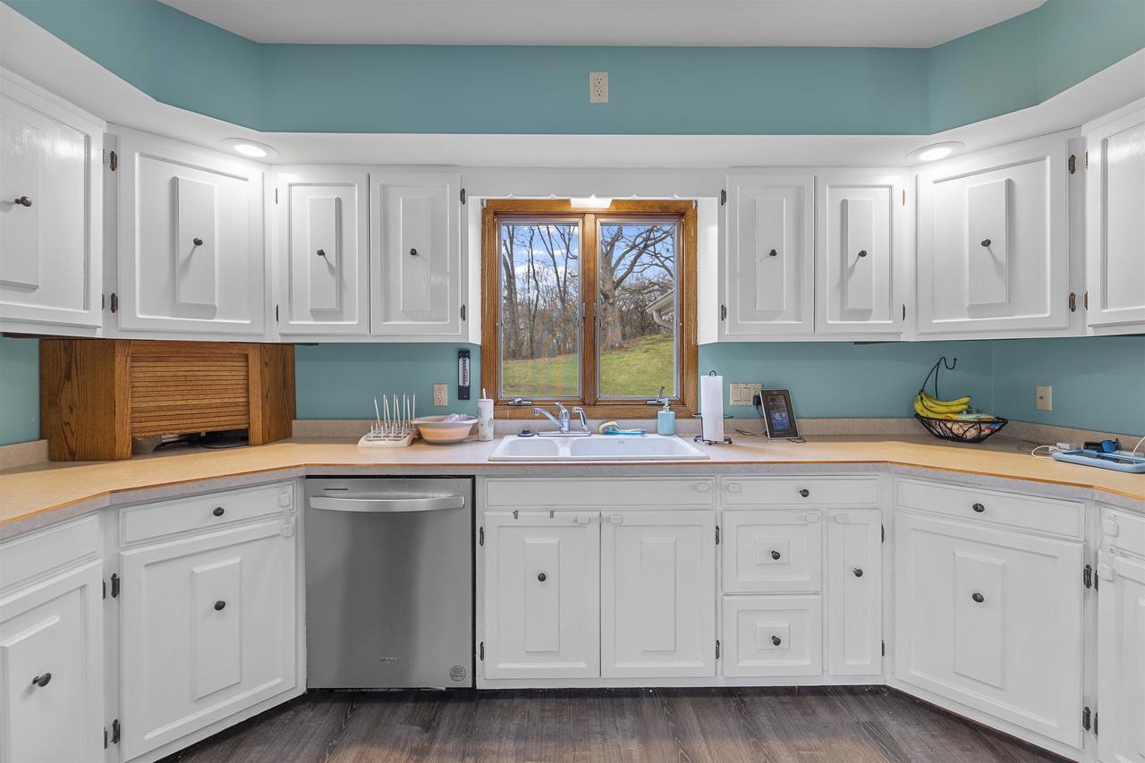 N7389 Hillendale Parkway