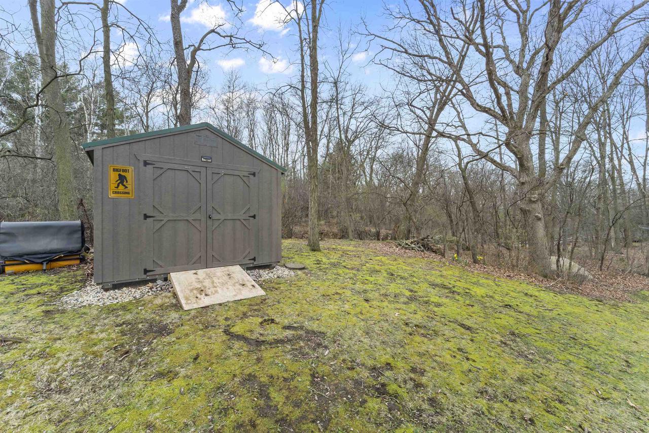 N7389 Hillendale Parkway