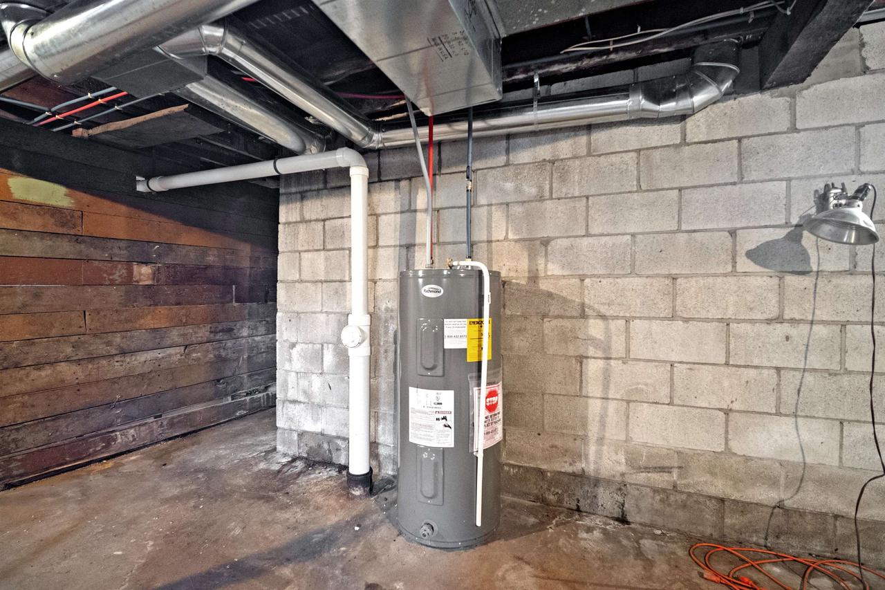 547 East Jackson Street