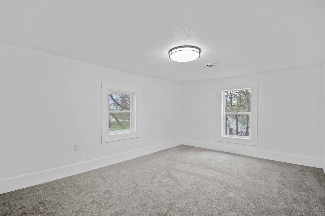 547 East Jackson Street